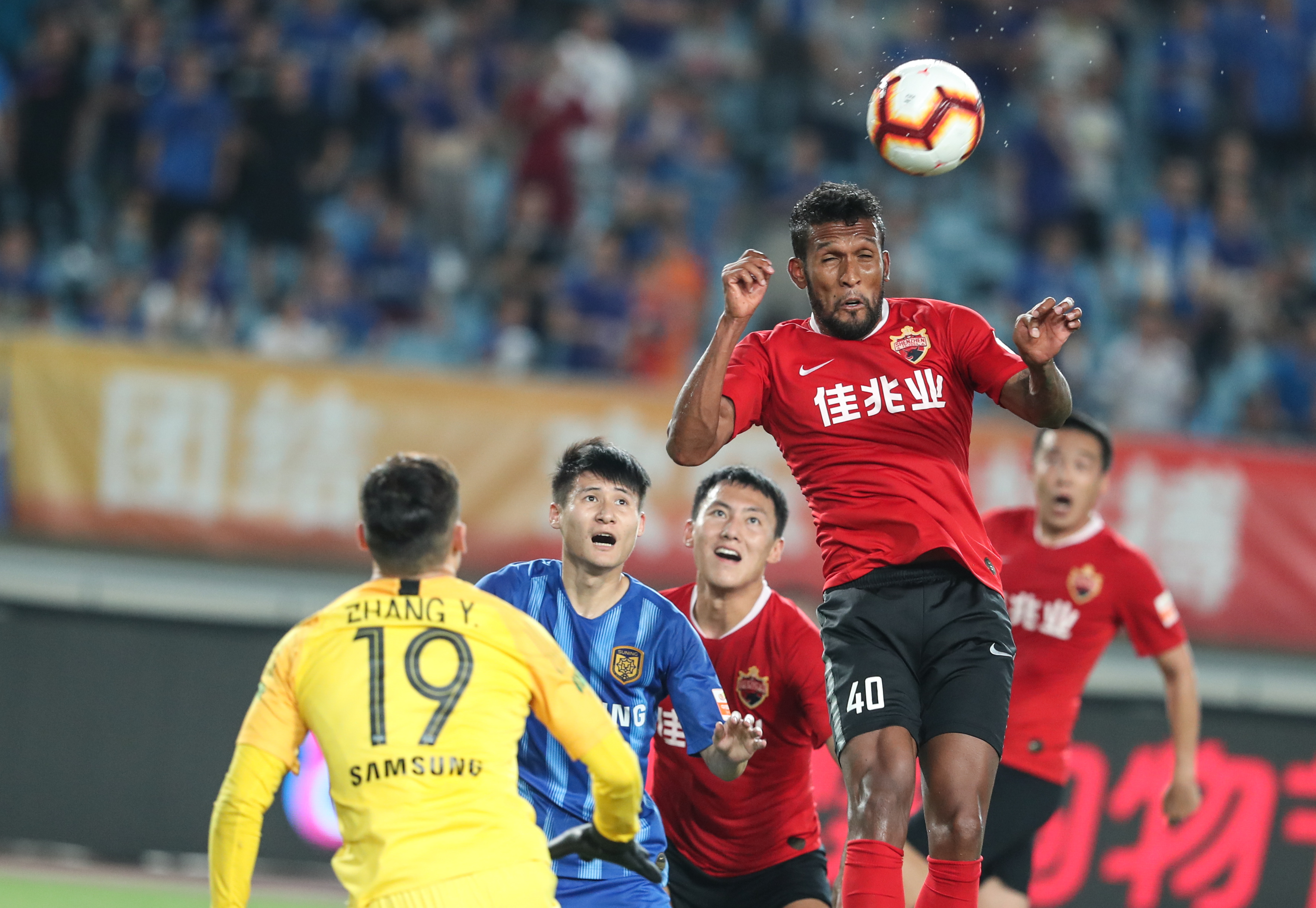 剑南春丨拜仁客场5-0大胜斯图加特，凯恩替补戴帽，莱默尔建功（剑南春丨拜仁客场5球横扫斯图加特：凯恩替补上演帽子戏法，莱默尔破门）