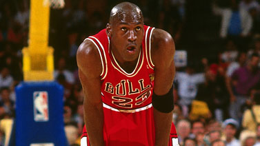 基德：只要安东尼·戴维斯穿上球衣出场，我们就有机会赢球（基德：只要安东尼·戴维斯能出战，我们就有望取胜）