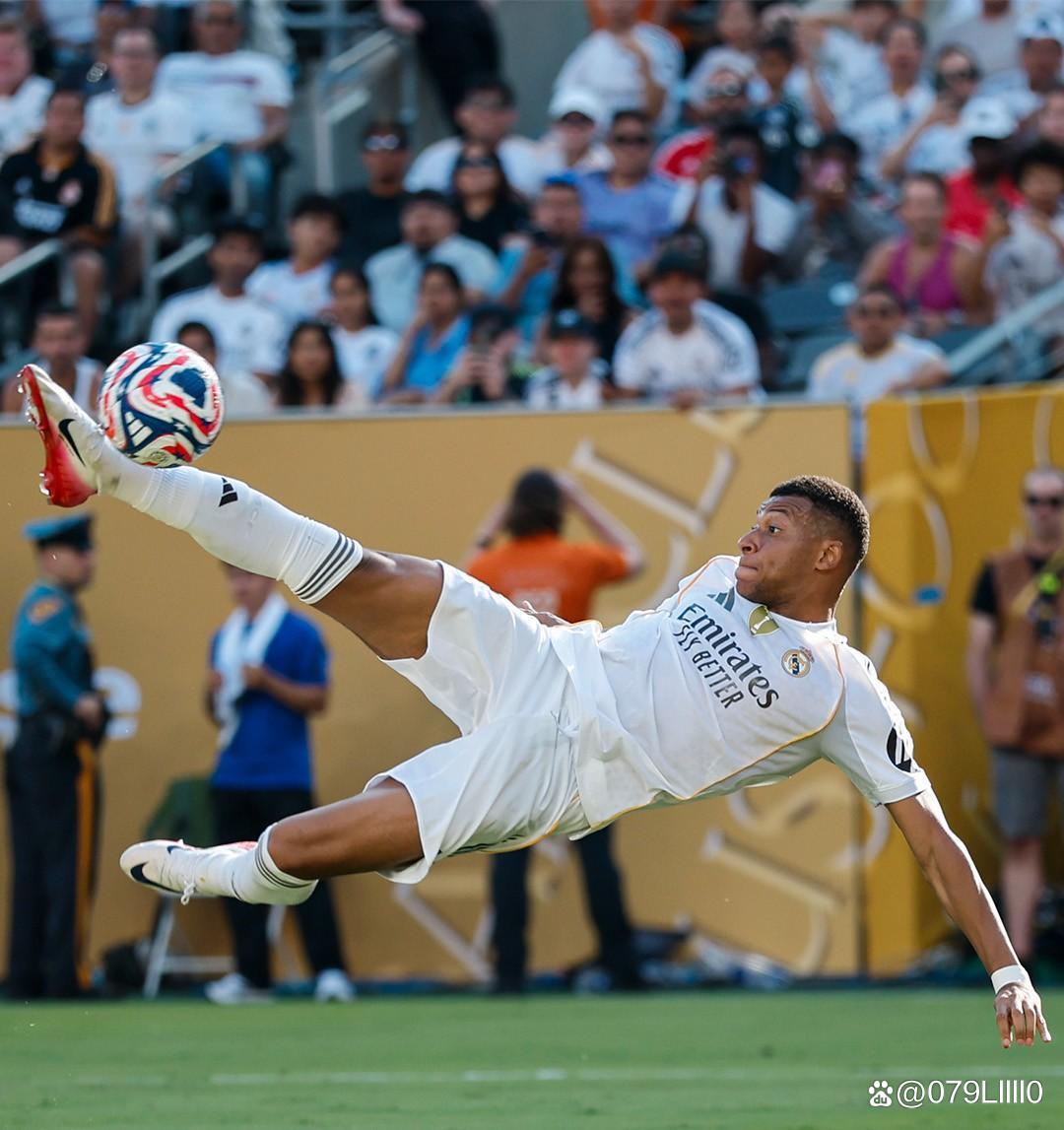 欧冠近11战打进12球，劳塔罗当选国米2-1凯拉特队内最佳球员（欧冠近11战斩获12球，劳塔罗当选国米2-1击败凯拉特队内最佳）