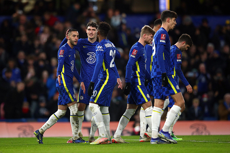 莫雷托：四五家英超中游俱乐部想引进埃永，还有一家有机会踢欧冠（莫雷托：英超四五支中游队有意埃永，另有一队或战欧冠）